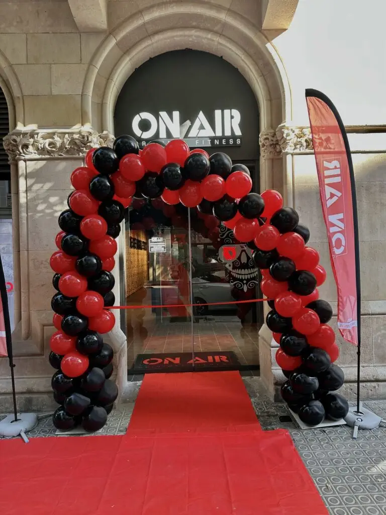 Entrada principal On Air Fitness Barcelona- Apertura gimnasio